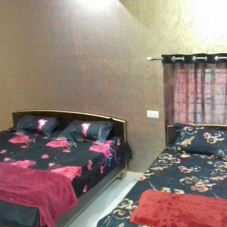 Hotel Om Jai ジャイプール エクステリア 写真